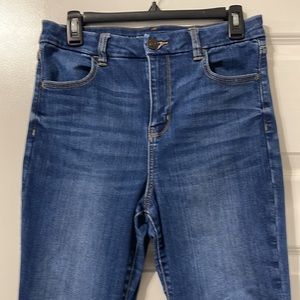 10 Reg American Eagle Curvy Hi-Rise Jegging